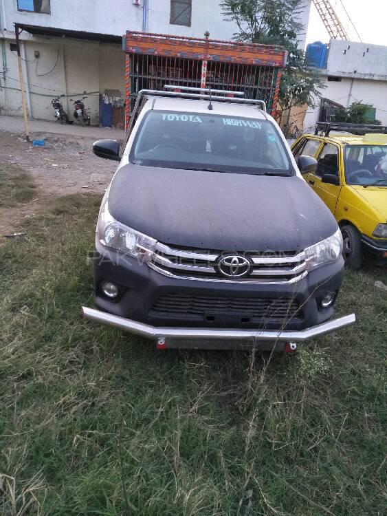 Toyota Hilux 2018 for Sale in Islamabad Toyota Hilux 2018 for Sale in Islamabad Image-2