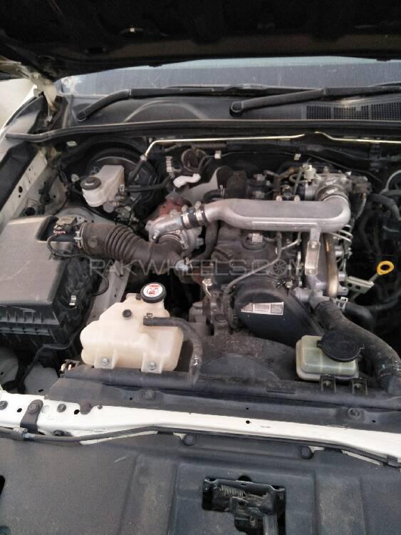 Toyota Hilux 2018 for Sale in Islamabad Toyota Hilux 2018 for Sale in Islamabad Image-11