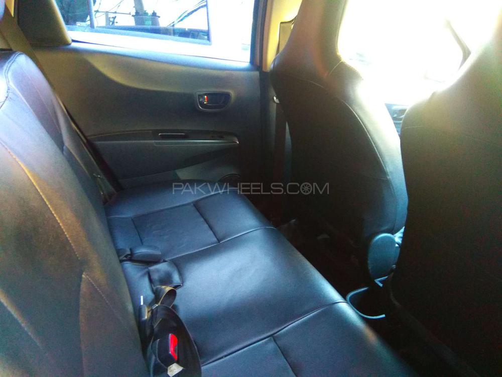 Toyota Vitz 2011 for Sale in Lahore Toyota Vitz 2011 for Sale in Lahore Image-10