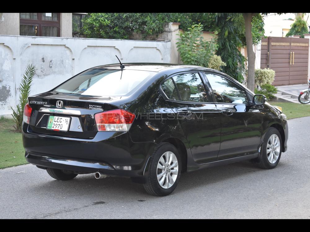 Honda City 2014 for Sale in Lahore Honda City 2014 for Sale in Lahore Image-5