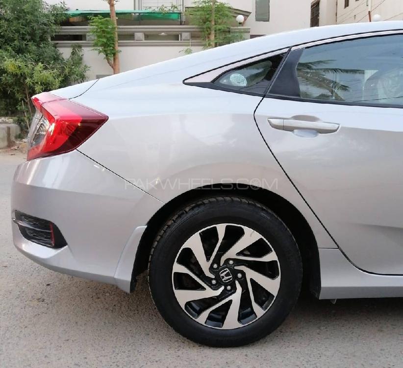 Honda Civic 2017 for Sale in Karachi Honda Civic 2017 for Sale in Karachi Image-9