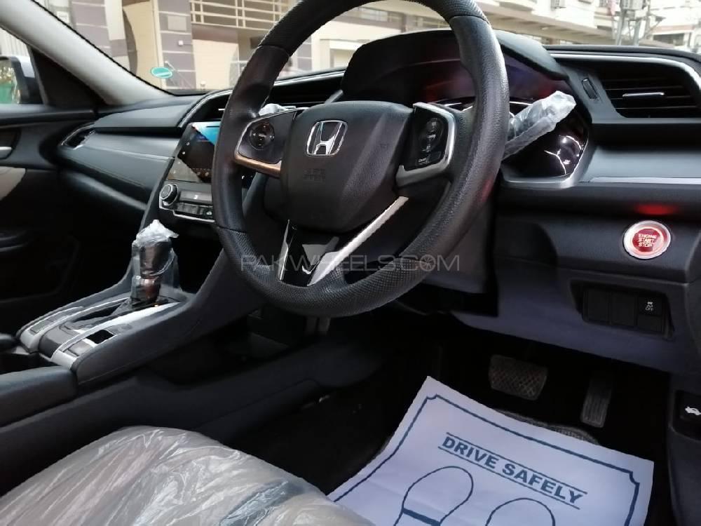Honda Civic 2017 for Sale in Karachi Honda Civic 2017 for Sale in Karachi Image-16