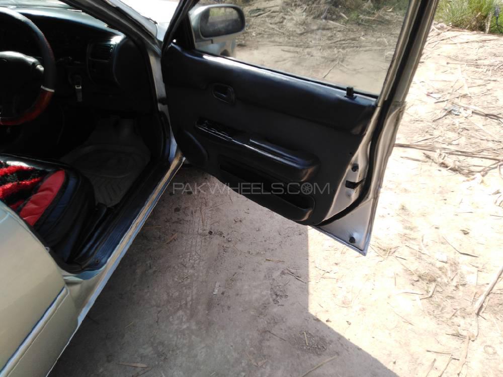 Toyota Corolla 2001 for Sale in Peshawar Toyota Corolla 2001 for Sale in Peshawar Image-16
