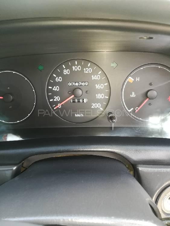ٹویوٹا کرولا 2001 for Sale in نوشہرہ ٹویوٹا کرولا 2001 for Sale in نوشہرہ Image-6