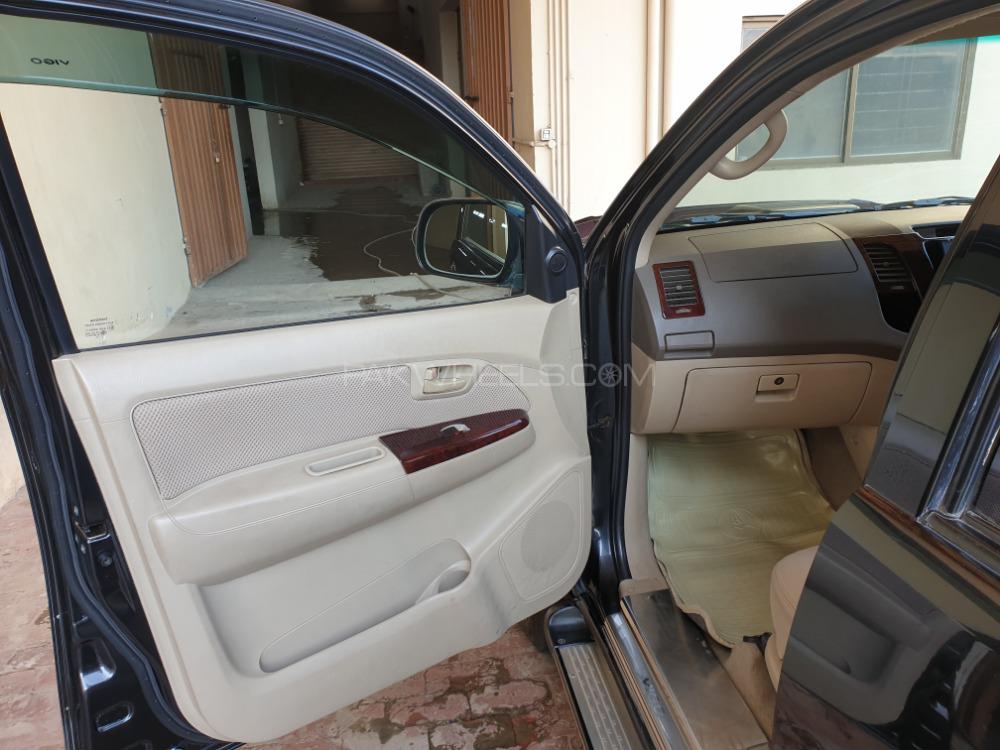 ٹویوٹا ہائیلکس 2006 for Sale in لاہور ٹویوٹا ہائیلکس 2006 for Sale in لاہور Image-5