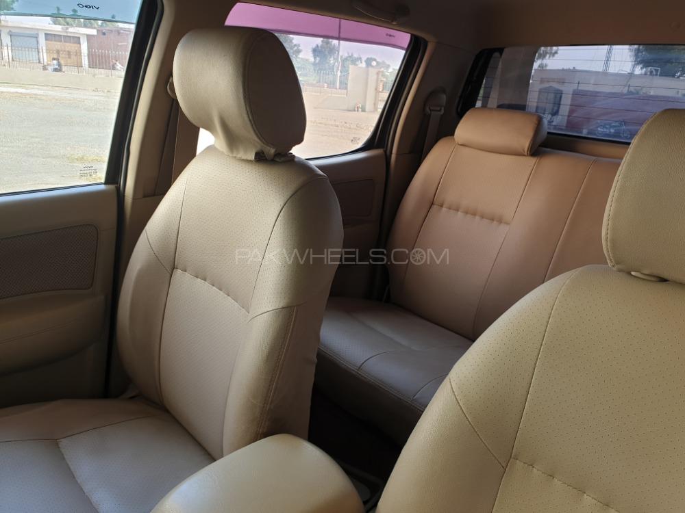ٹویوٹا ہائیلکس 2006 for Sale in لاہور ٹویوٹا ہائیلکس 2006 for Sale in لاہور Image-9