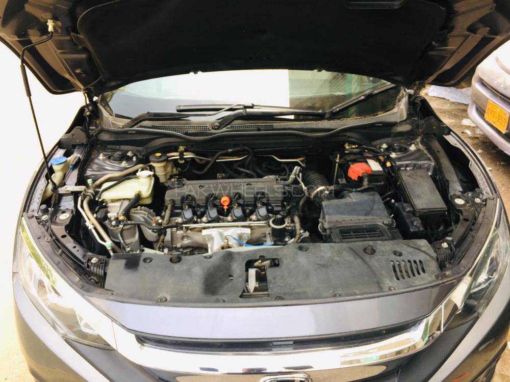 Honda Civic 2018 for Sale in Karachi Honda Civic 2018 for Sale in Karachi Image-2