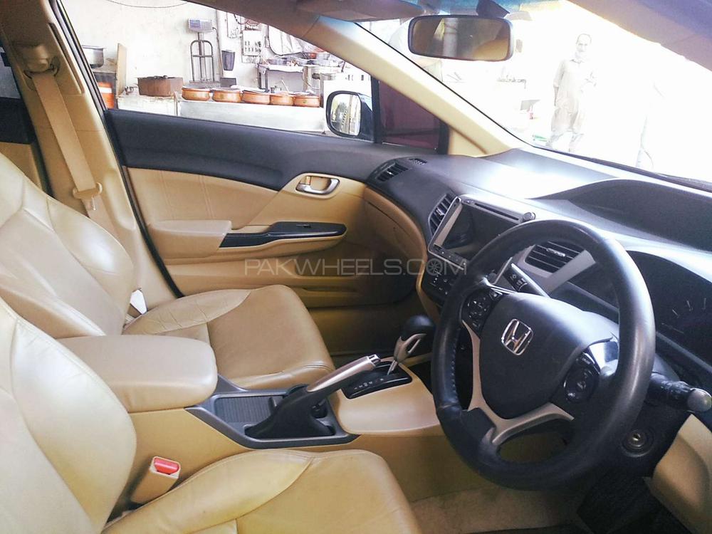 Honda Civic 2015 for Sale in Rawalpindi Honda Civic 2015 for Sale in Rawalpindi Image-6