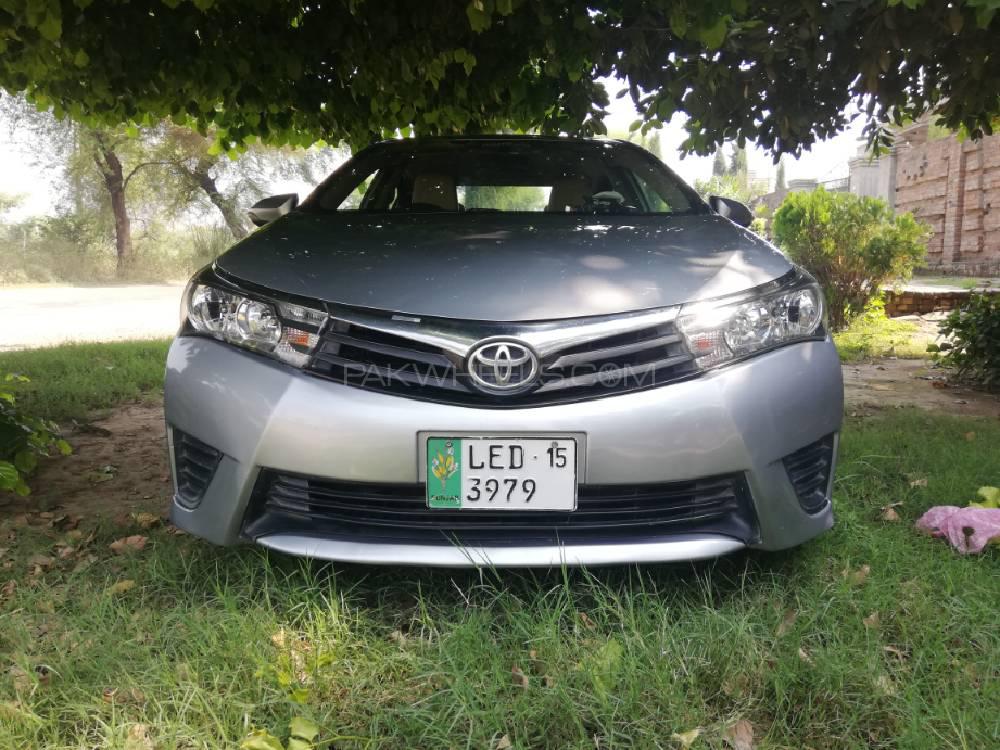 Toyota Corolla 2015 for Sale in Bhera Image-1