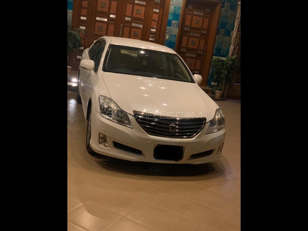 Toyota Crown 2008 for Sale in Multan Image-1