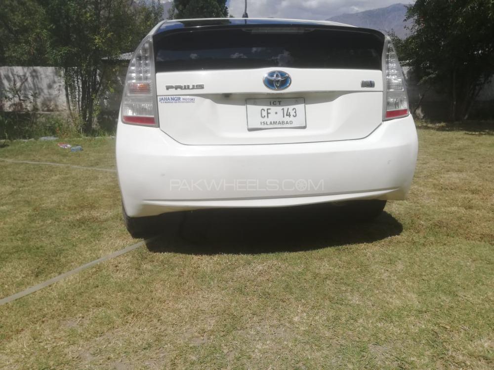 Toyota Prius 2011 for Sale in Islamabad Toyota Prius 2011 for Sale in Islamabad Image-3
