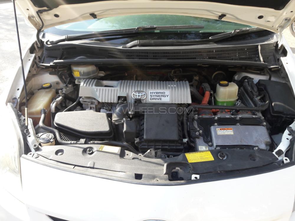 Toyota Prius 2011 for Sale in Islamabad Toyota Prius 2011 for Sale in Islamabad Image-6