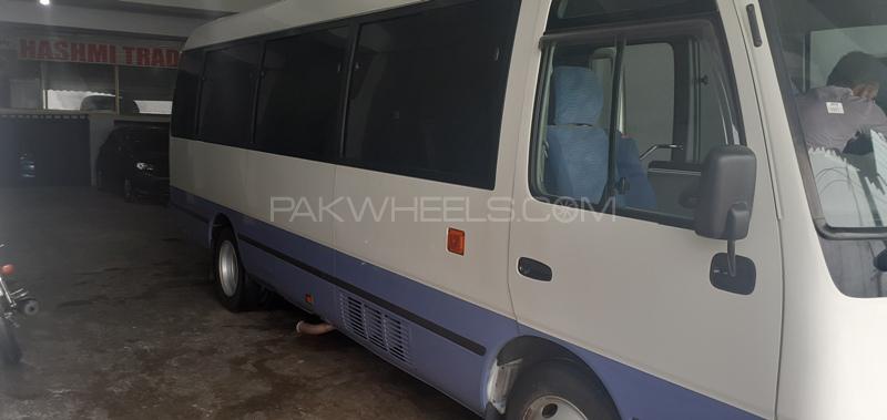 Toyota Coaster 2016 for Sale in Lahore Toyota Coaster 2016 for Sale in Lahore Image-6