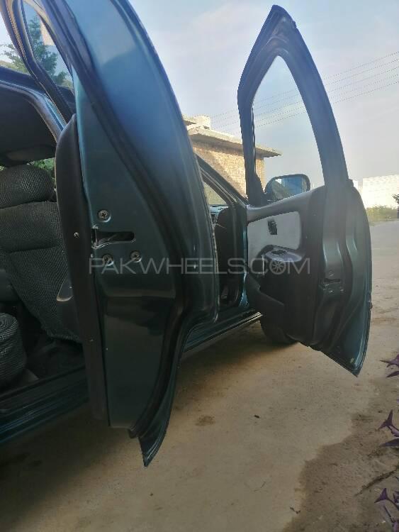 Nissan Sunny 2001 for Sale in Attock Nissan Sunny 2001 for Sale in Attock Image-6