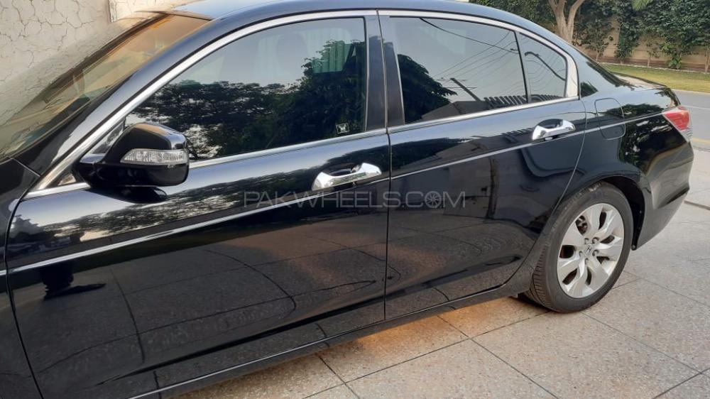 Honda Accord 2010 for Sale in Lahore Honda Accord 2010 for Sale in Lahore Image-2