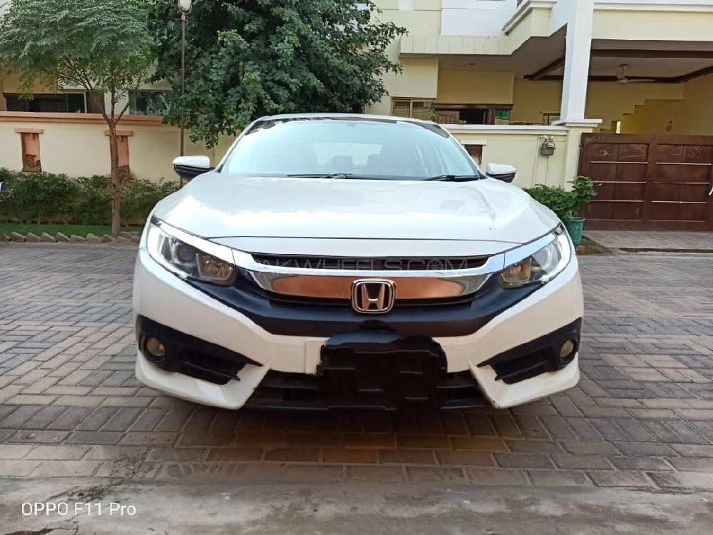 Honda Civic 2017 for Sale in Multan Honda Civic 2017 for Sale in Multan Image-10