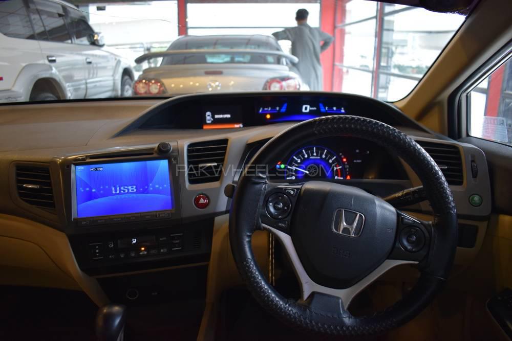 Honda Civic 2013 for Sale in Peshawar Honda Civic 2013 for Sale in Peshawar Image-8