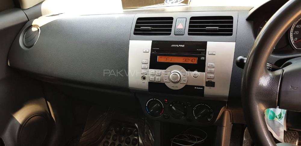 Suzuki Swift 2014 for Sale in Jhelum Suzuki Swift 2014 for Sale in Jhelum Image-8