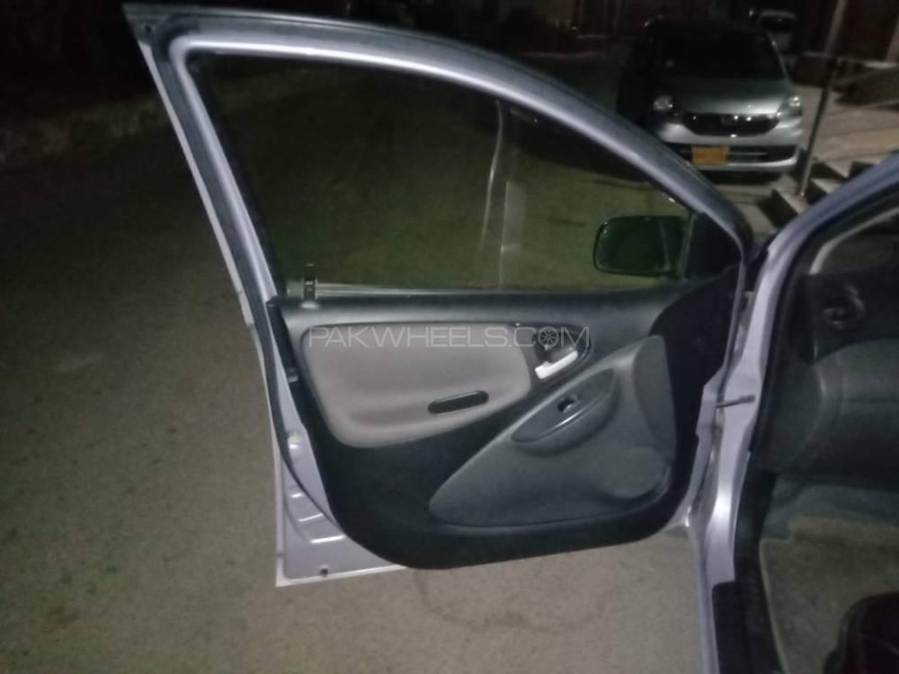 ٹویوٹا ویٹز 2004 for Sale in کراچی ٹویوٹا ویٹز 2004 for Sale in کراچی Image-5
