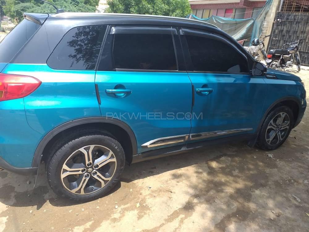 Suzuki Vitara 2018 for Sale in Karachi Suzuki Vitara 2018 for Sale in Karachi Image-5
