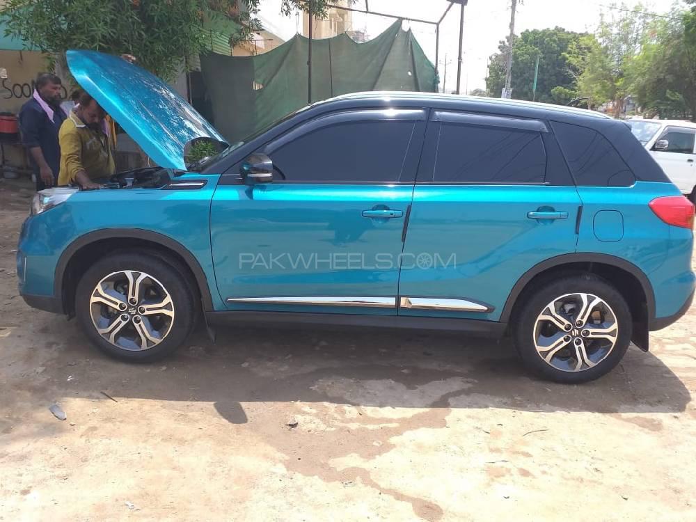 Suzuki Vitara 2018 for Sale in Karachi Suzuki Vitara 2018 for Sale in Karachi Image-9