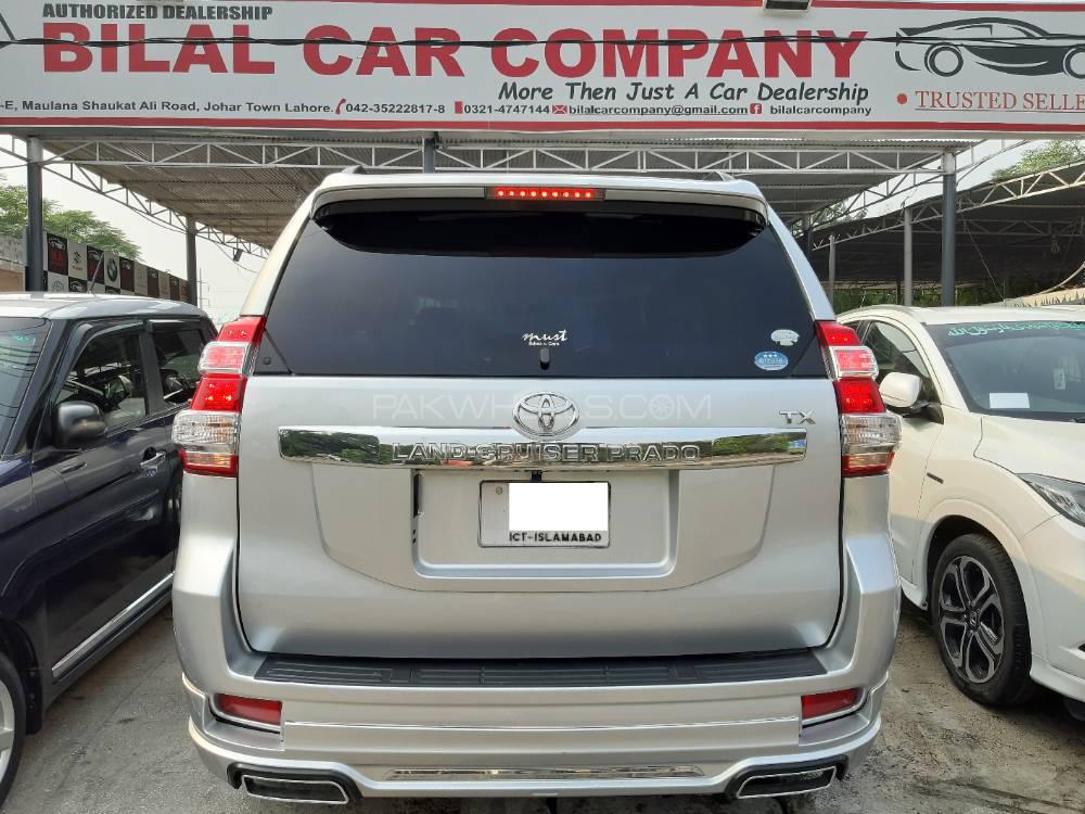 Toyota Prado 2010 for Sale in Lahore Toyota Prado 2010 for Sale in Lahore Image-4