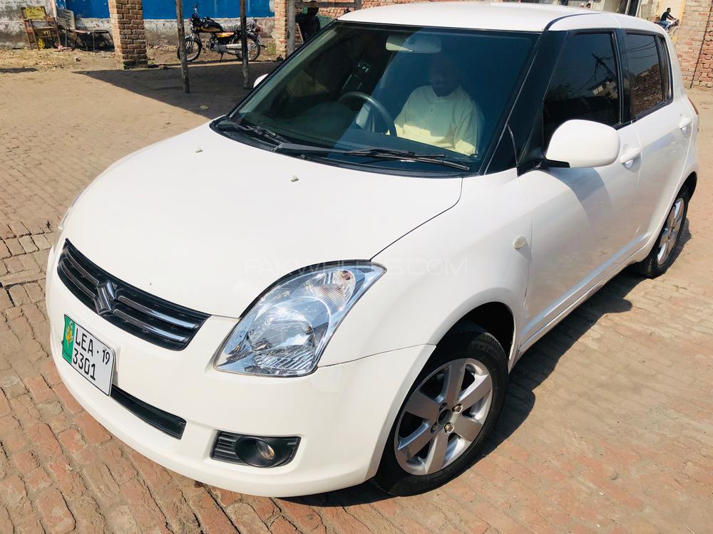 Suzuki Swift 2016 for Sale in Sialkot Suzuki Swift 2016 for Sale in Sialkot Image-3