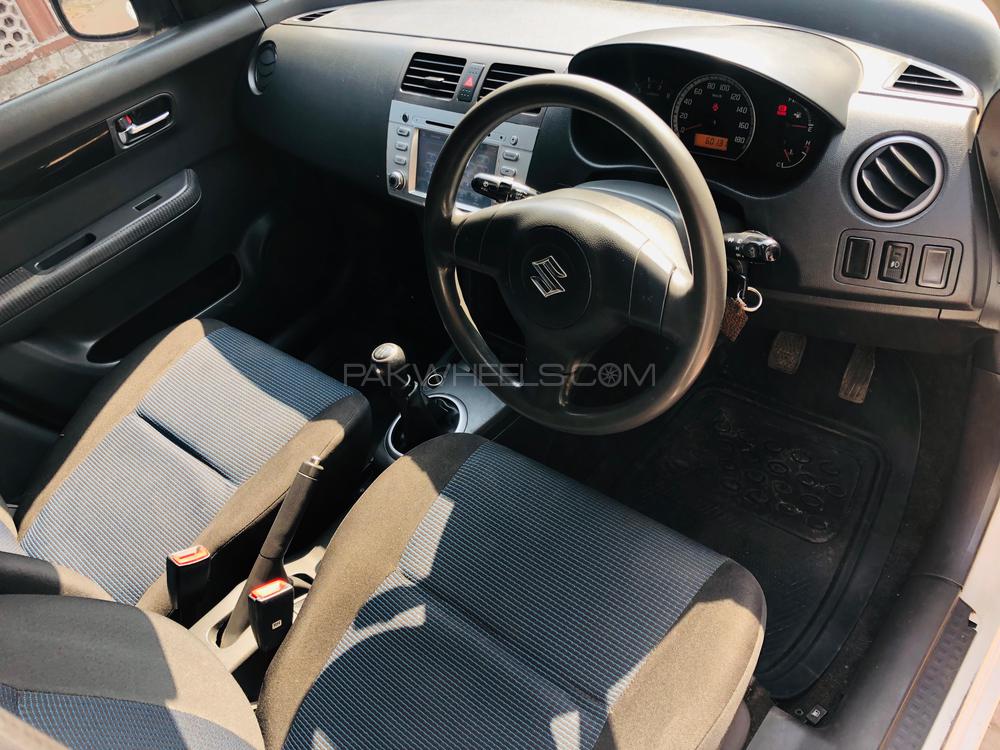Suzuki Swift 2016 for Sale in Sialkot Suzuki Swift 2016 for Sale in Sialkot Image-7