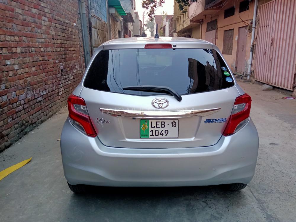 Toyota Vitz 2014 for Sale in Lahore Toyota Vitz 2014 for Sale in Lahore Image-4