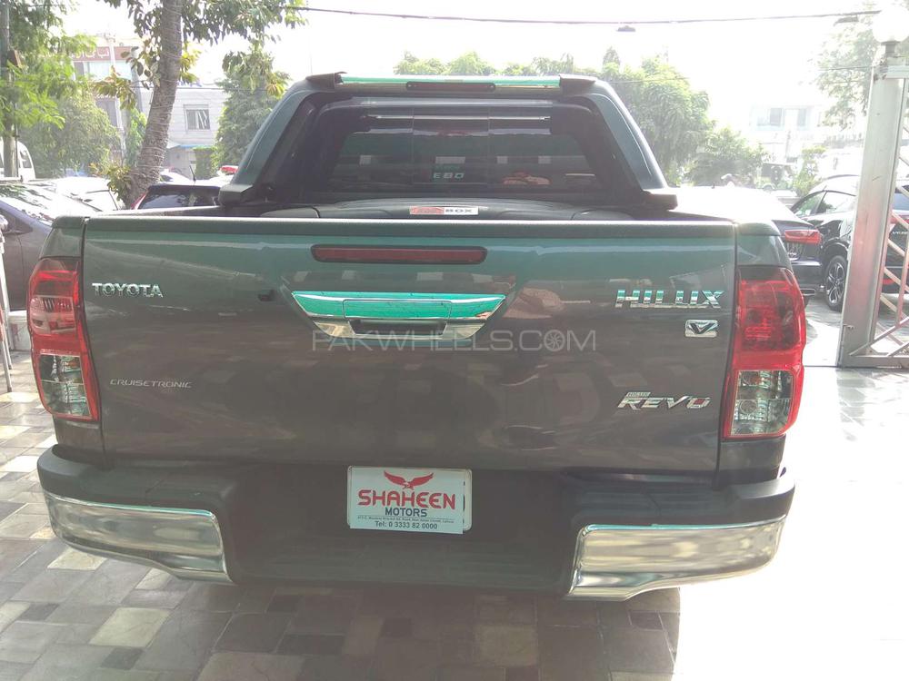 Toyota Hilux 2018 for Sale in Lahore Toyota Hilux 2018 for Sale in Lahore Image-15