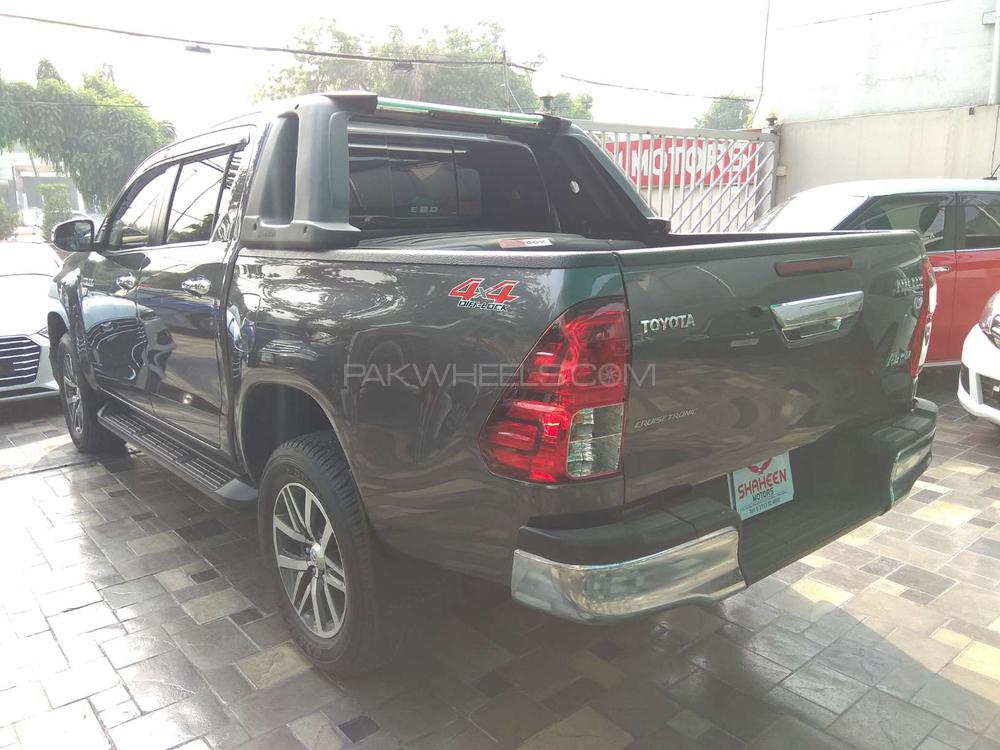 Toyota Hilux 2018 for Sale in Lahore Toyota Hilux 2018 for Sale in Lahore Image-16