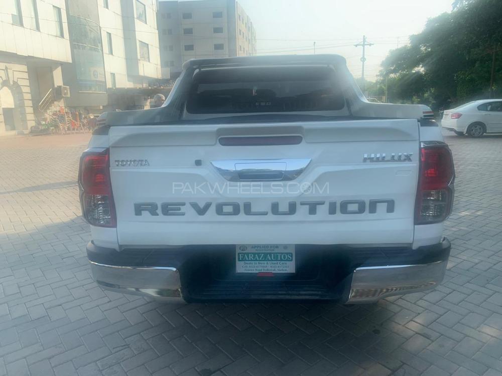 ٹویوٹا ہائیلکس 2017 for Sale in سیالکوٹ ٹویوٹا ہائیلکس 2017 for Sale in سیالکوٹ Image-4