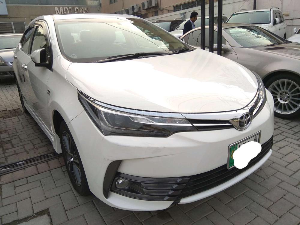 Toyota Corolla 2018 for Sale in Lahore Toyota Corolla 2018 for Sale in Lahore Image-3