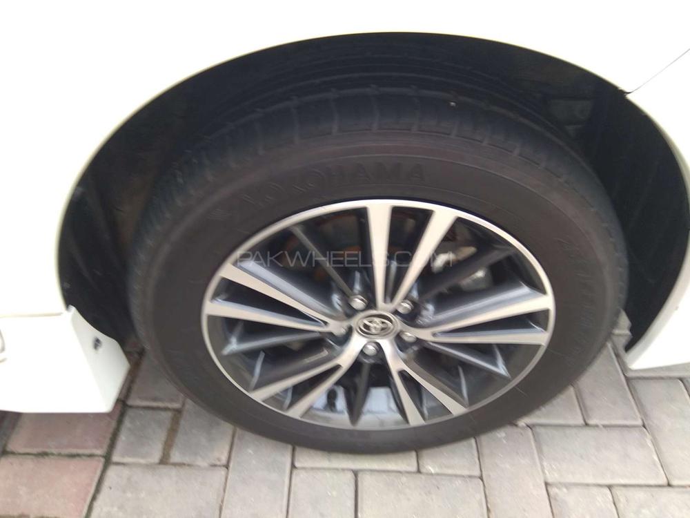 Toyota Corolla 2018 for Sale in Lahore Toyota Corolla 2018 for Sale in Lahore Image-4
