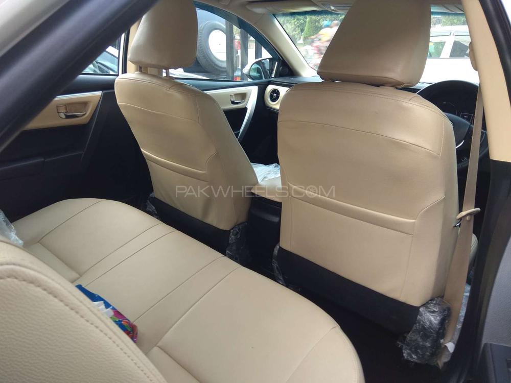 Toyota Corolla 2018 for Sale in Lahore Toyota Corolla 2018 for Sale in Lahore Image-9