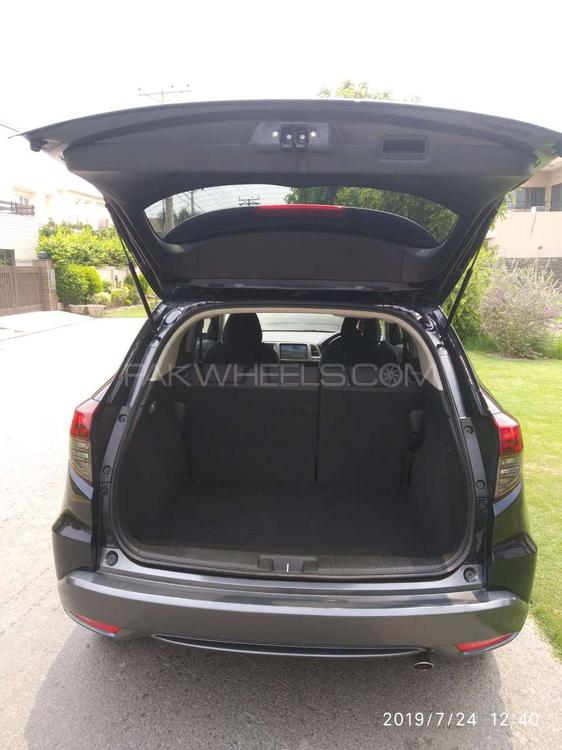 Honda Vezel 2018 for Sale in Islamabad Honda Vezel 2018 for Sale in Islamabad Image-7