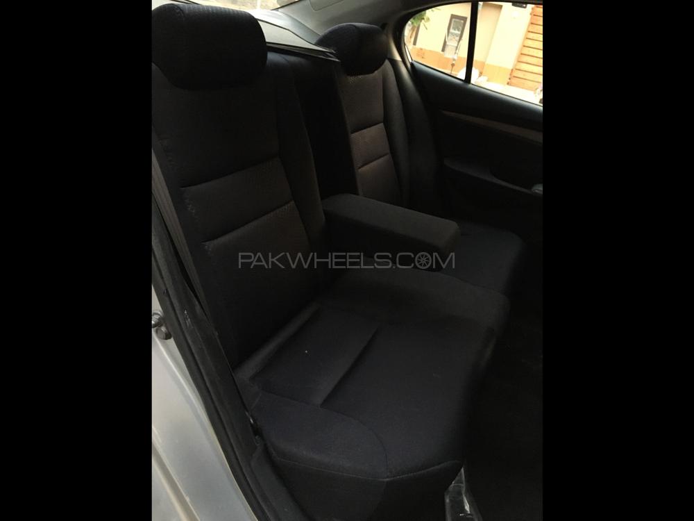 Honda City 2011 for Sale in Lahore Honda City 2011 for Sale in Lahore Image-8