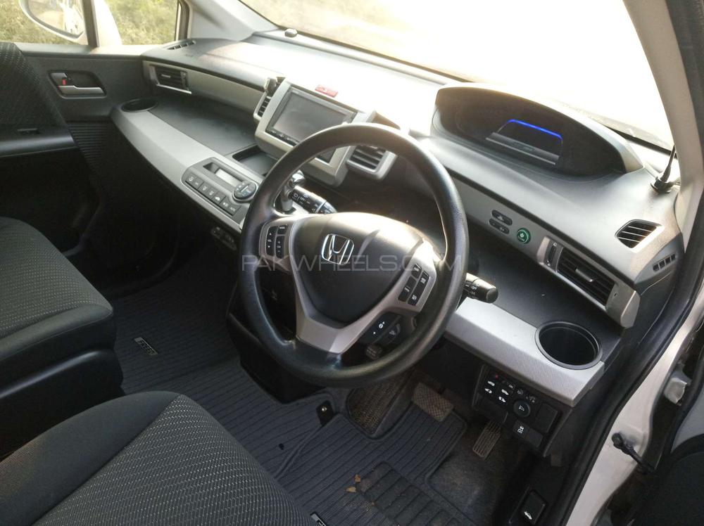 ہونڈا فریڈ 2014 for Sale in گجرانوالہ ہونڈا فریڈ 2014 for Sale in گجرانوالہ Image-5