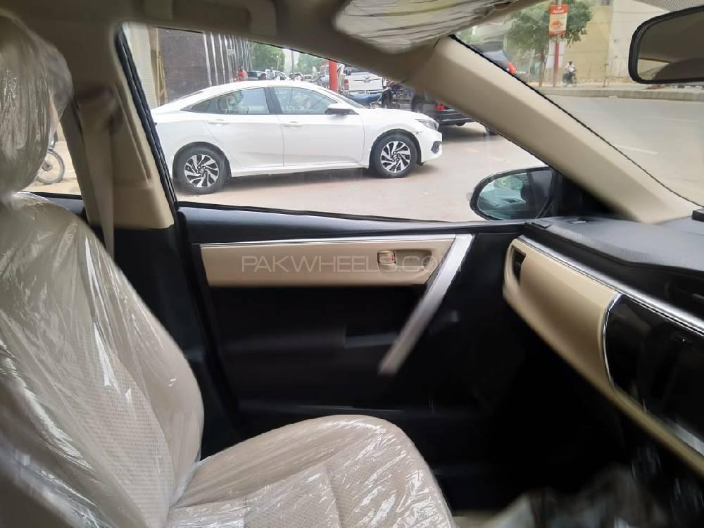 Toyota Corolla 2017 for Sale in Karachi Toyota Corolla 2017 for Sale in Karachi Image-7