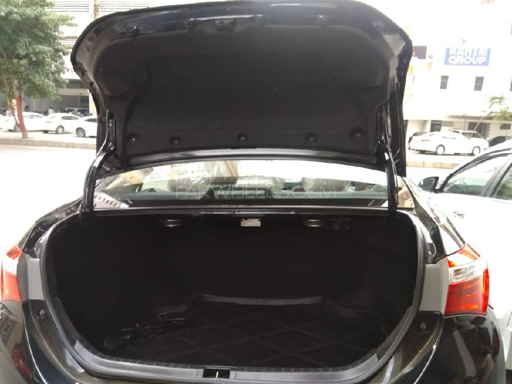 Toyota Corolla 2017 for Sale in Karachi Toyota Corolla 2017 for Sale in Karachi Image-9
