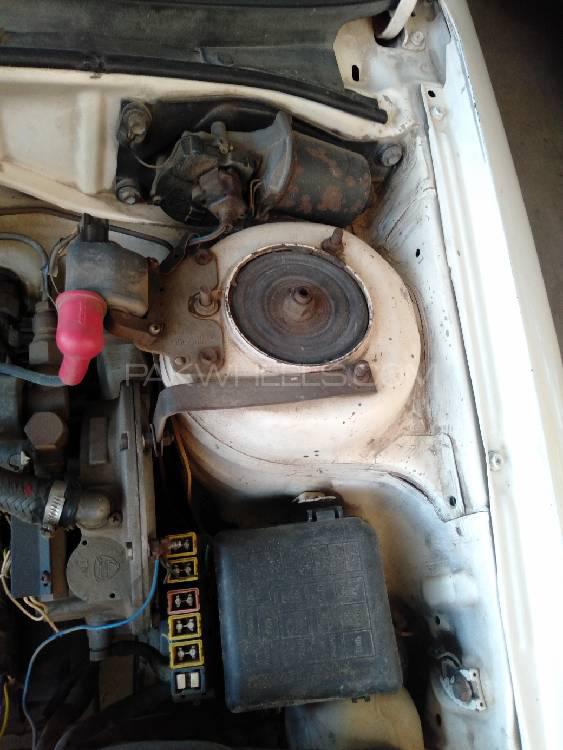 Suzuki Baleno 2001 for Sale in Rahim Yar Khan Suzuki Baleno 2001 for Sale in Rahim Yar Khan Image-3