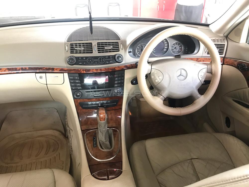 Mercedes Benz E Class 2003 for Sale in Sahiwal Mercedes Benz E Class 2003 for Sale in Sahiwal Image-13
