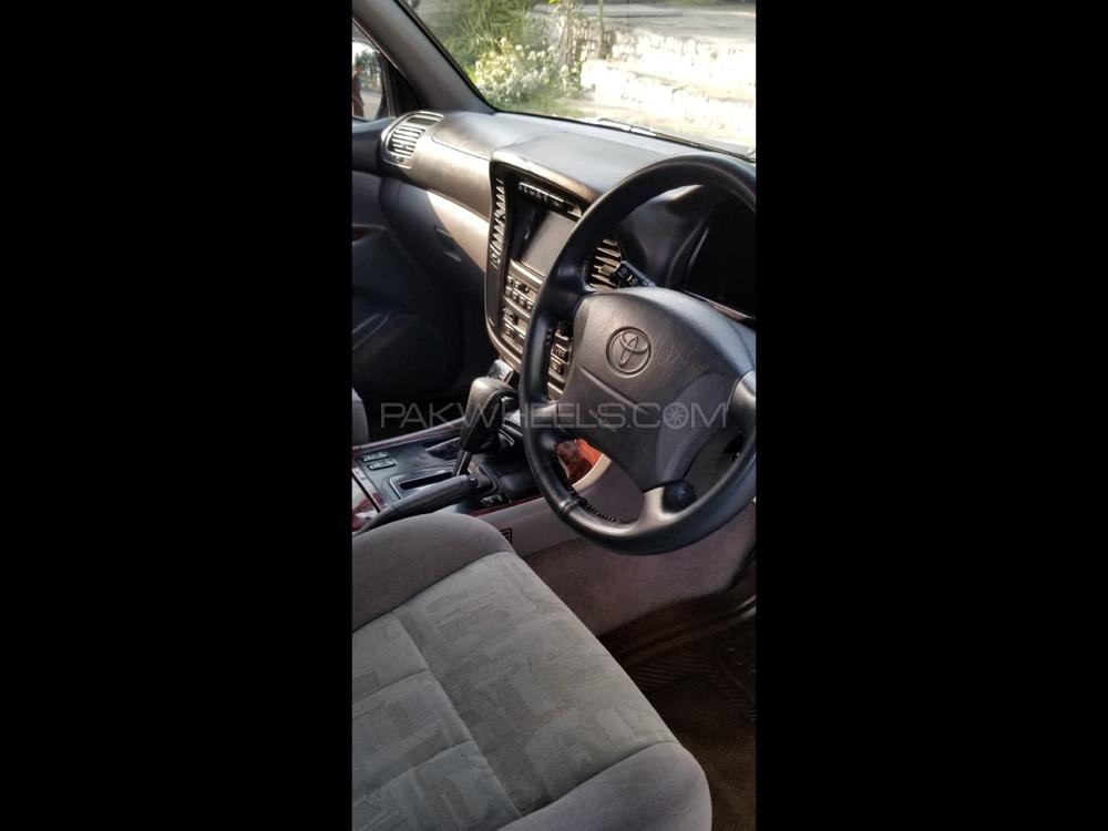 Toyota Land Cruiser 1999 for Sale in Nowshera Toyota Land Cruiser 1999 for Sale in Nowshera Image-18
