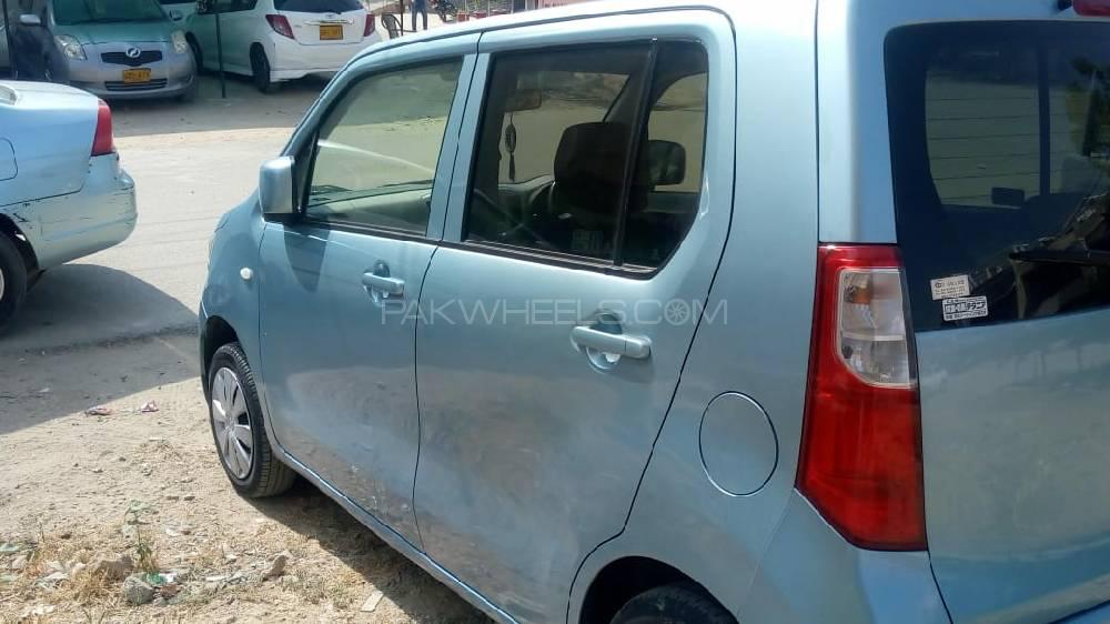 Suzuki Wagon R 2015 for Sale in Karachi Suzuki Wagon R 2015 for Sale in Karachi Image-10