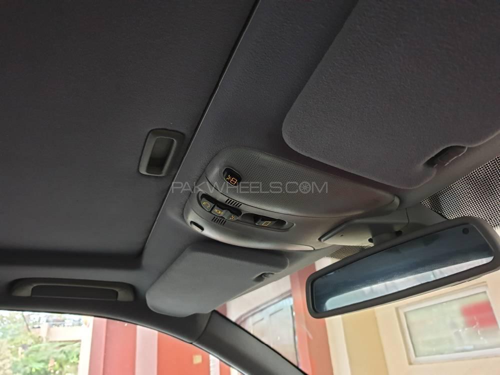 Mercedes Benz S Class 2000 for Sale in Rawalpindi Mercedes Benz S Class 2000 for Sale in Rawalpindi Image-17