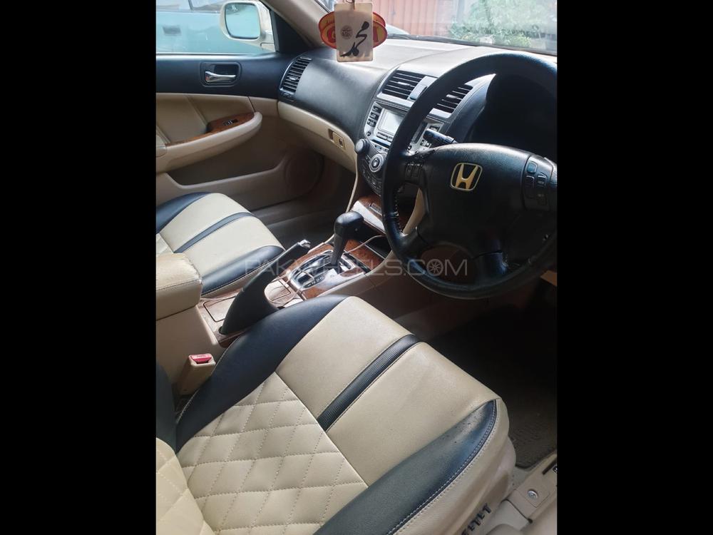 Honda Accord 2006 for Sale in Lahore Honda Accord 2006 for Sale in Lahore Image-6