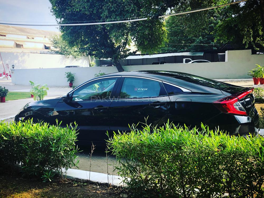 Honda Civic 2016 for Sale in Peshawar Honda Civic 2016 for Sale in Peshawar Image-3