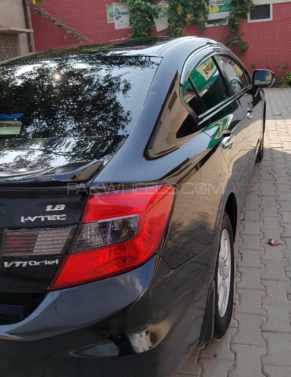 Honda Civic 2014 for Sale in Multan Honda Civic 2014 for Sale in Multan Image-11