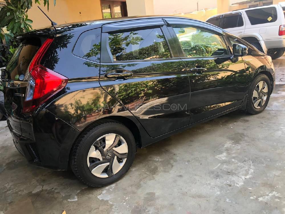 Honda Fit 2014 for Sale in Karachi Honda Fit 2014 for Sale in Karachi Image-9