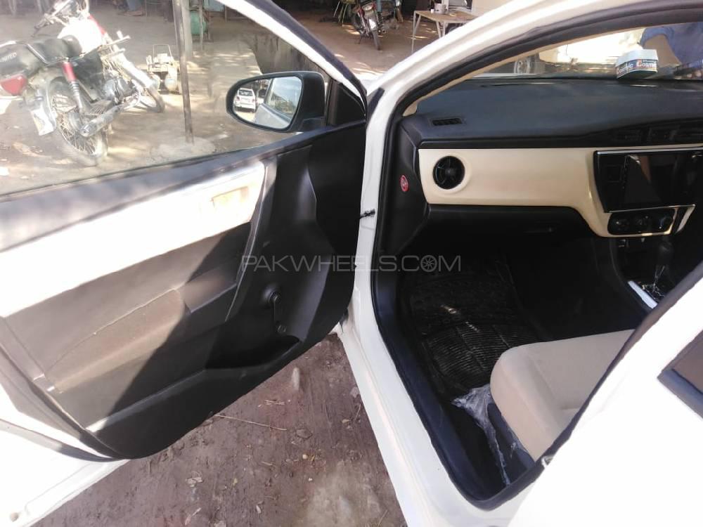Toyota Corolla 2019 for Sale in Islamabad Toyota Corolla 2019 for Sale in Islamabad Image-8